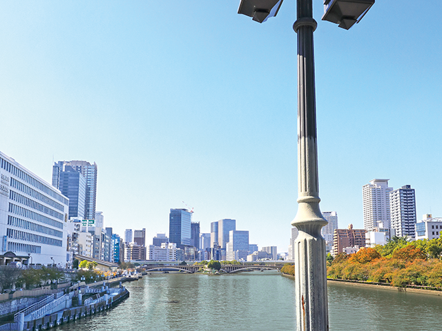 天満橋からの風景