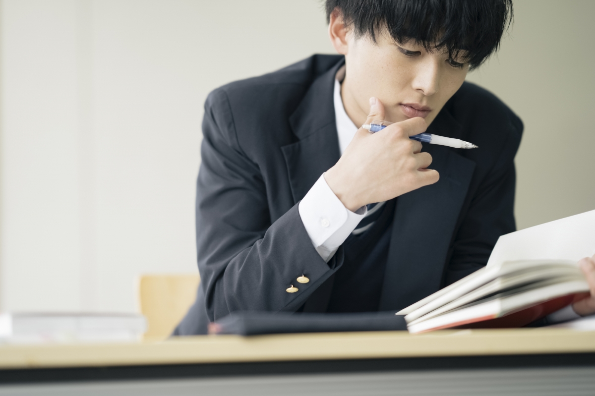 合格のための効果的な小論文対策の方法