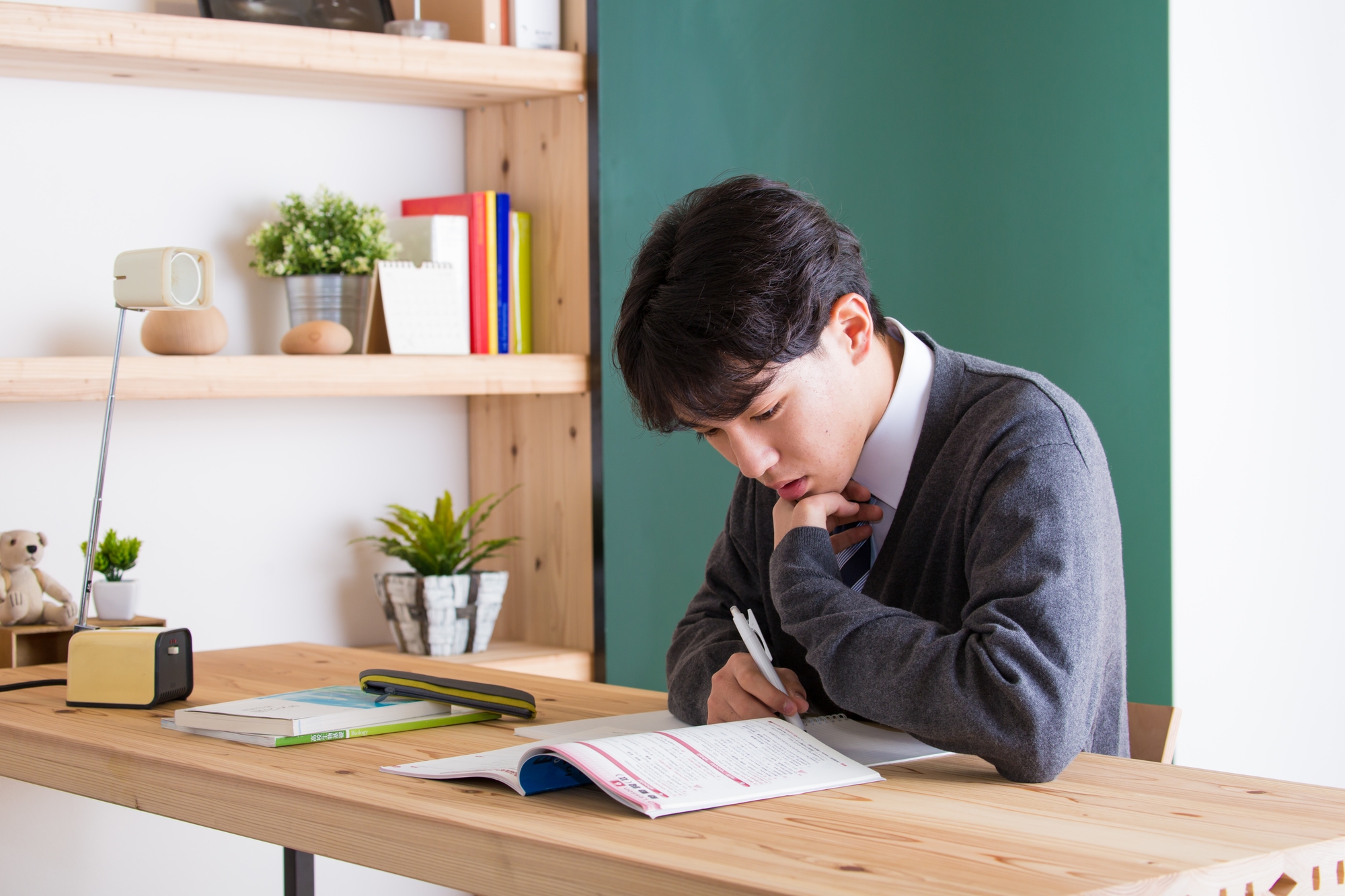 西日本の医学部における序列は? 偏差値ランキングや将来への影響も解説